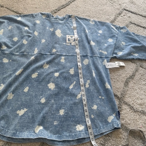 Disney World Parks Disneyland Spirit Jersey blue Denim Bleach splatter XL NEW - Picture 6 of 10